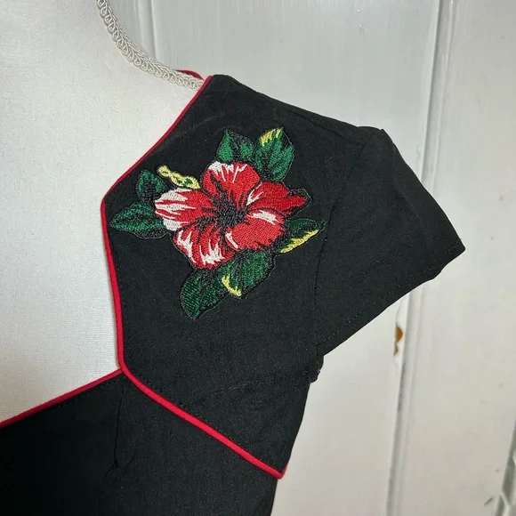 Hell Bunny Vixen Wiggle Dress with Embroidered Hibiscus size XS EUC - Picture 6 of 10